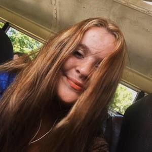 Meet your Posher, Savanna